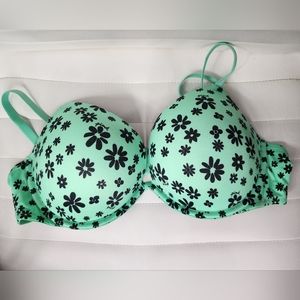 NWT Victoria Secret PINK wear everywhere Super PUSH UP bra 40B